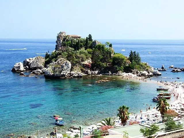 Francesca Home - Relax In Villa Piedimonte Etneo 0*,
