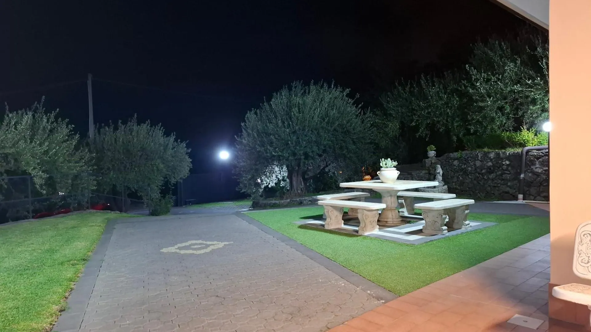 Francesca Home - Relax In Villa Piedimonte Etneo Italy